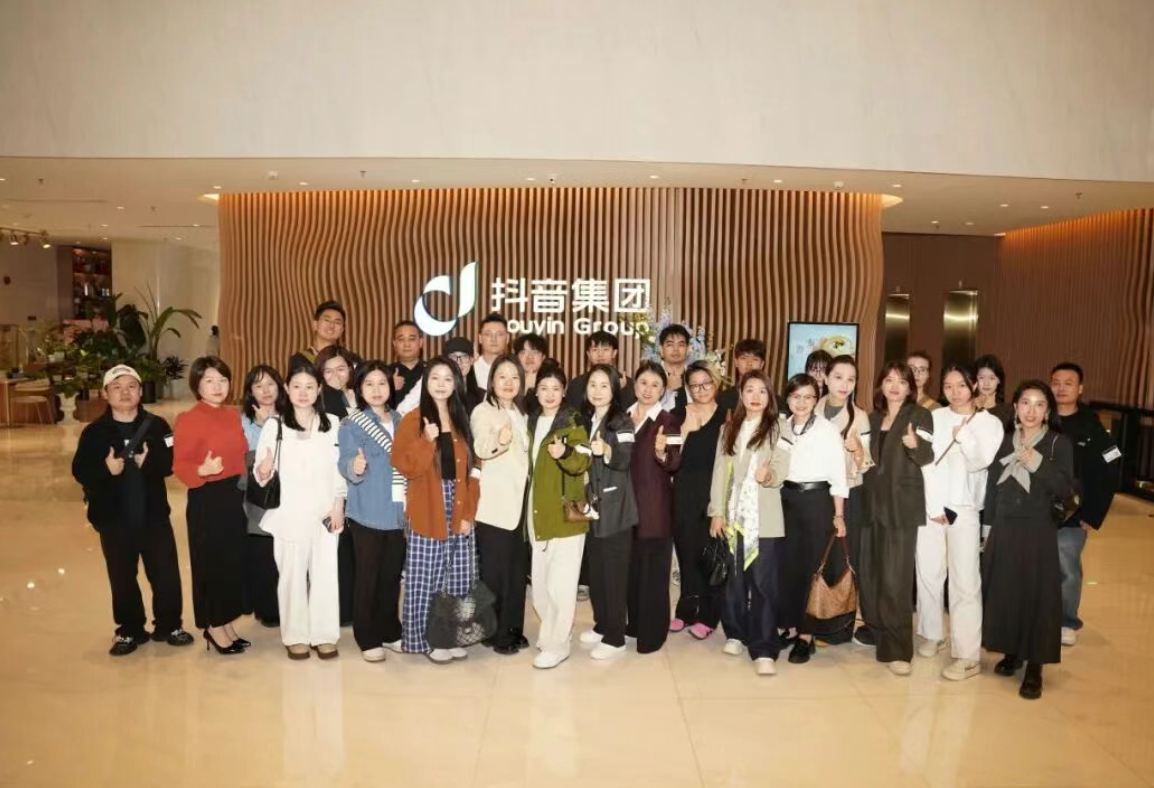 1763392190996296.png 1763392190996296.png