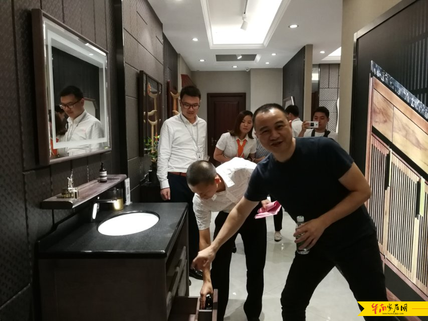富兰克浴室柜寻匠第二季匠心灵感探索之旅